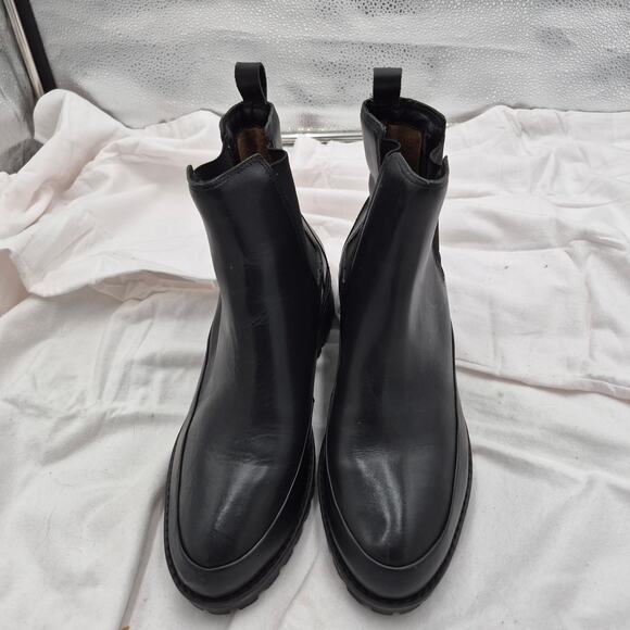 NEW Rebecca Allen black leather all weather Chelsea boots size 6 - Picture 2 of 8